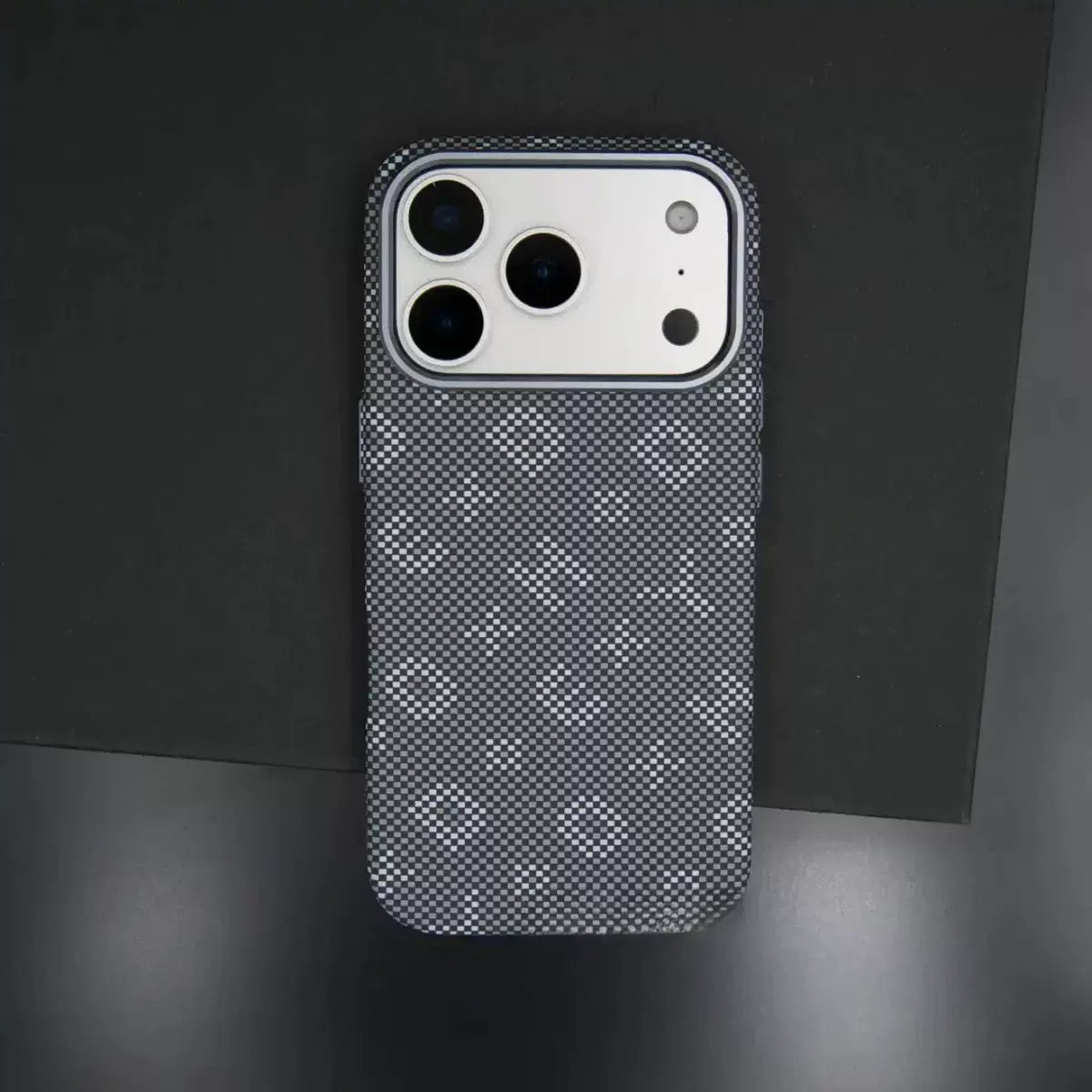 Kevlar Fiber Anti-Fall Case for iPhone LUXORA