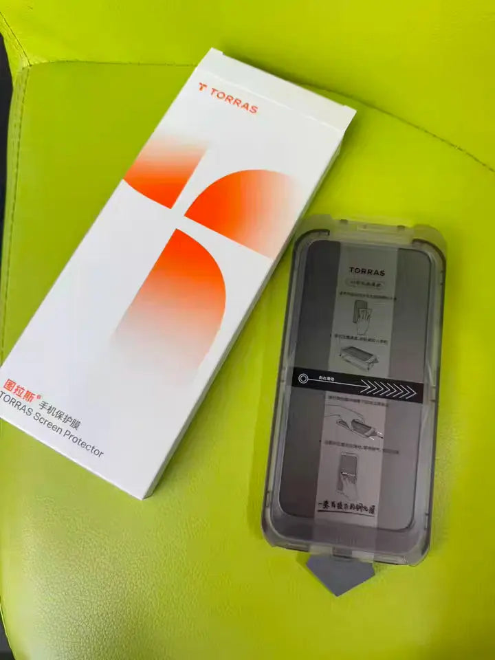 TORRAS Boundless Clear Tempered Glass for iPhone 17 Pro Max LUXORA