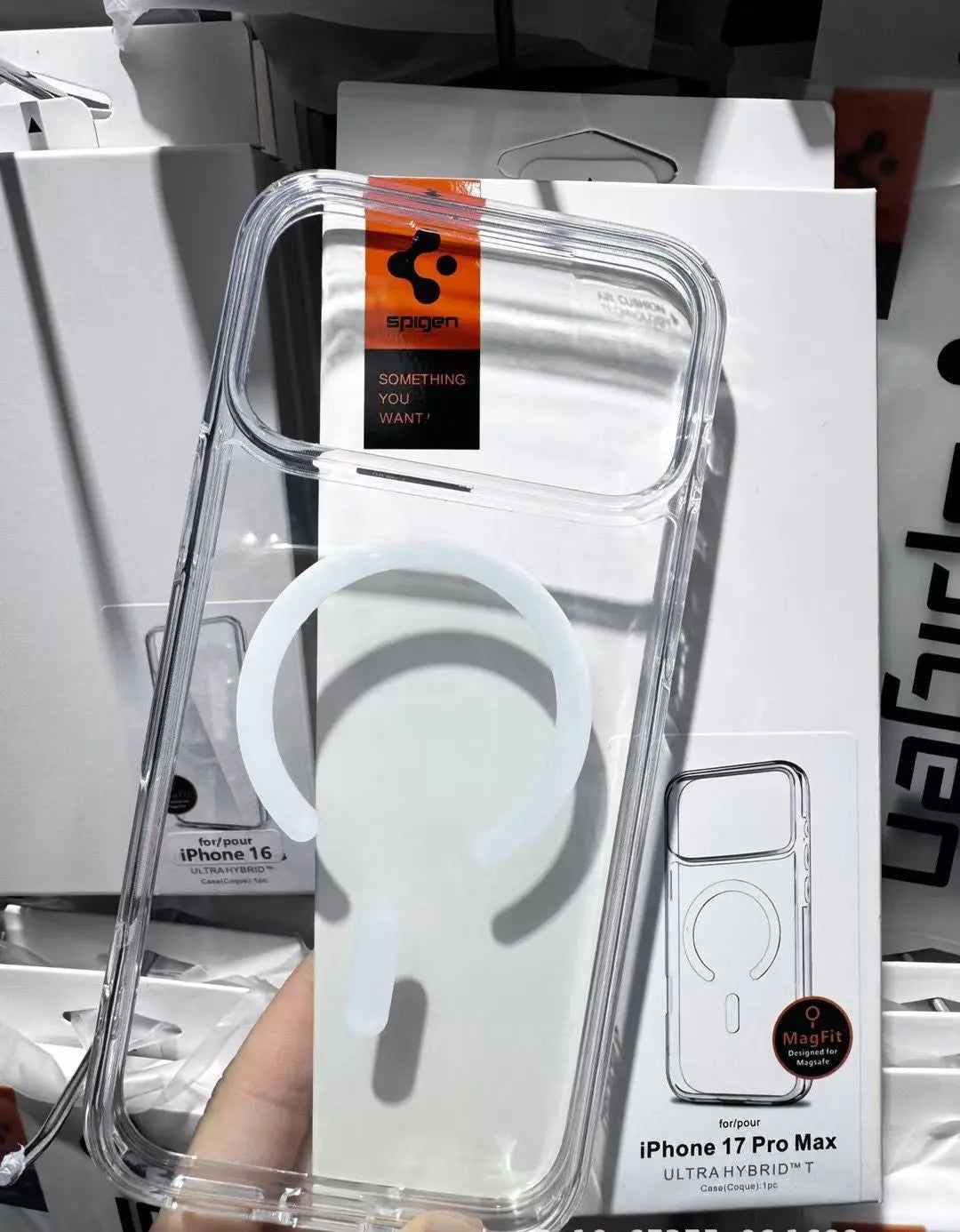 Spigen Crystal Flex (Mag Fit) For Iphone LUXORA